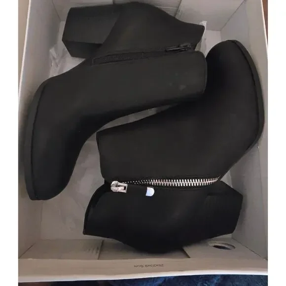 Style & Co Masrinaa Ankle Booties in Black New in Box Size 7 - Picture 5 of 6